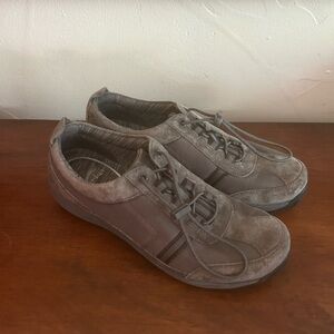 Dansko Helen grey suede shoes